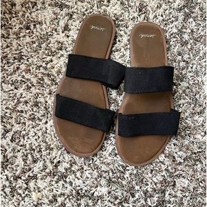 Sanuk sandals